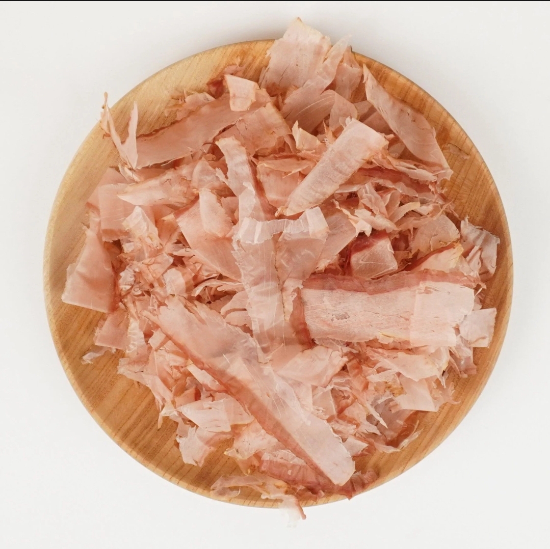 鹿児島県枕崎産　並花かつお削り  1kg