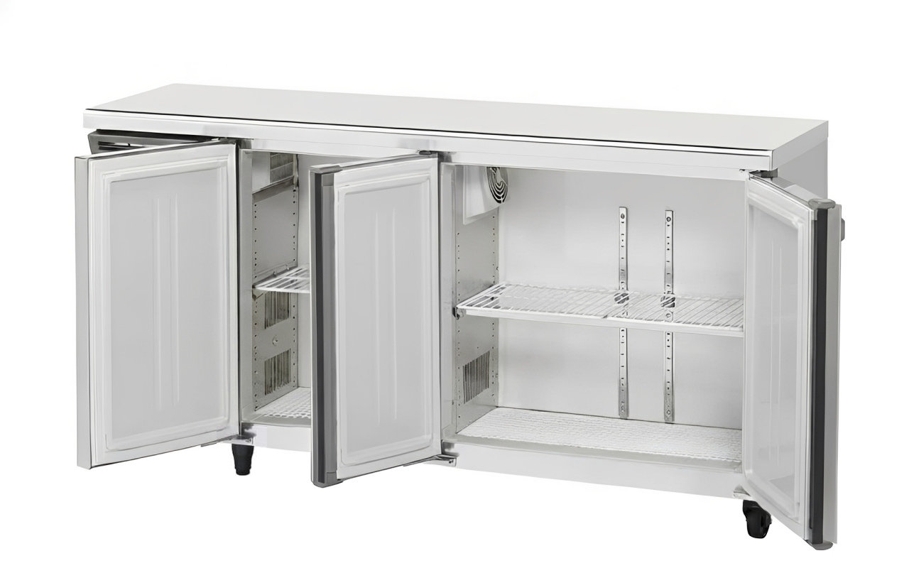 センターピラータイプ