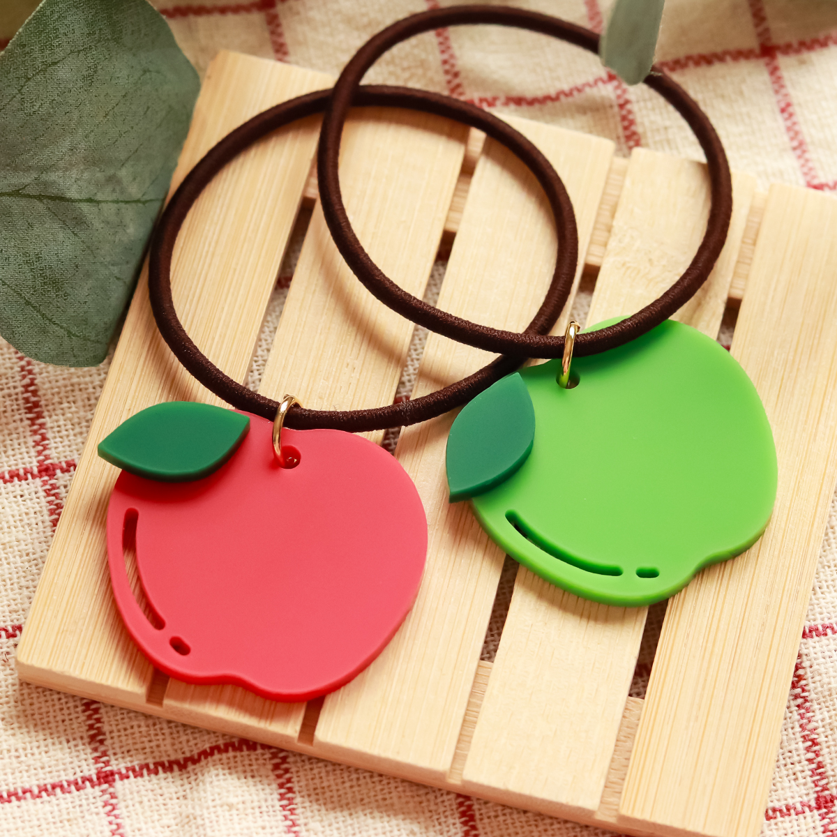 りんごヘアゴム