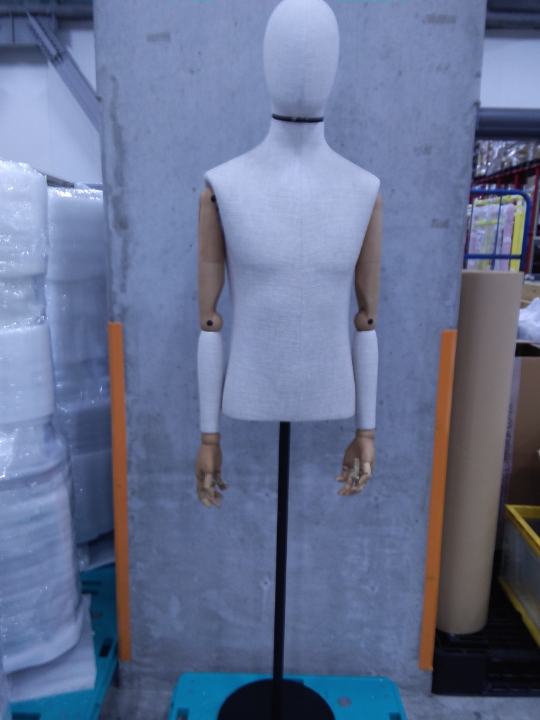 UOMOトルソー　MAN BUST Black metal details ※OUTLET用