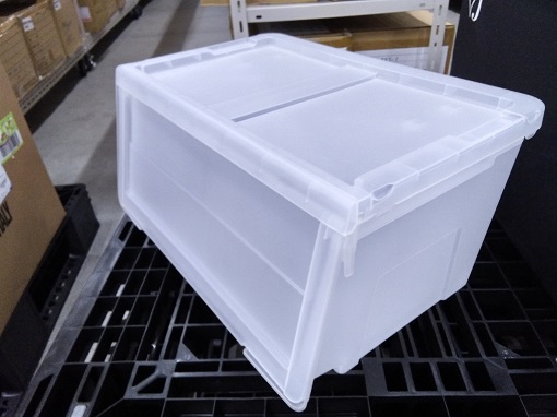 ② 収納BOX（60×35×27 cm）