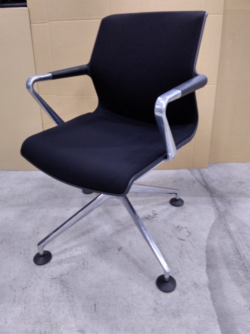 オフィスチェア