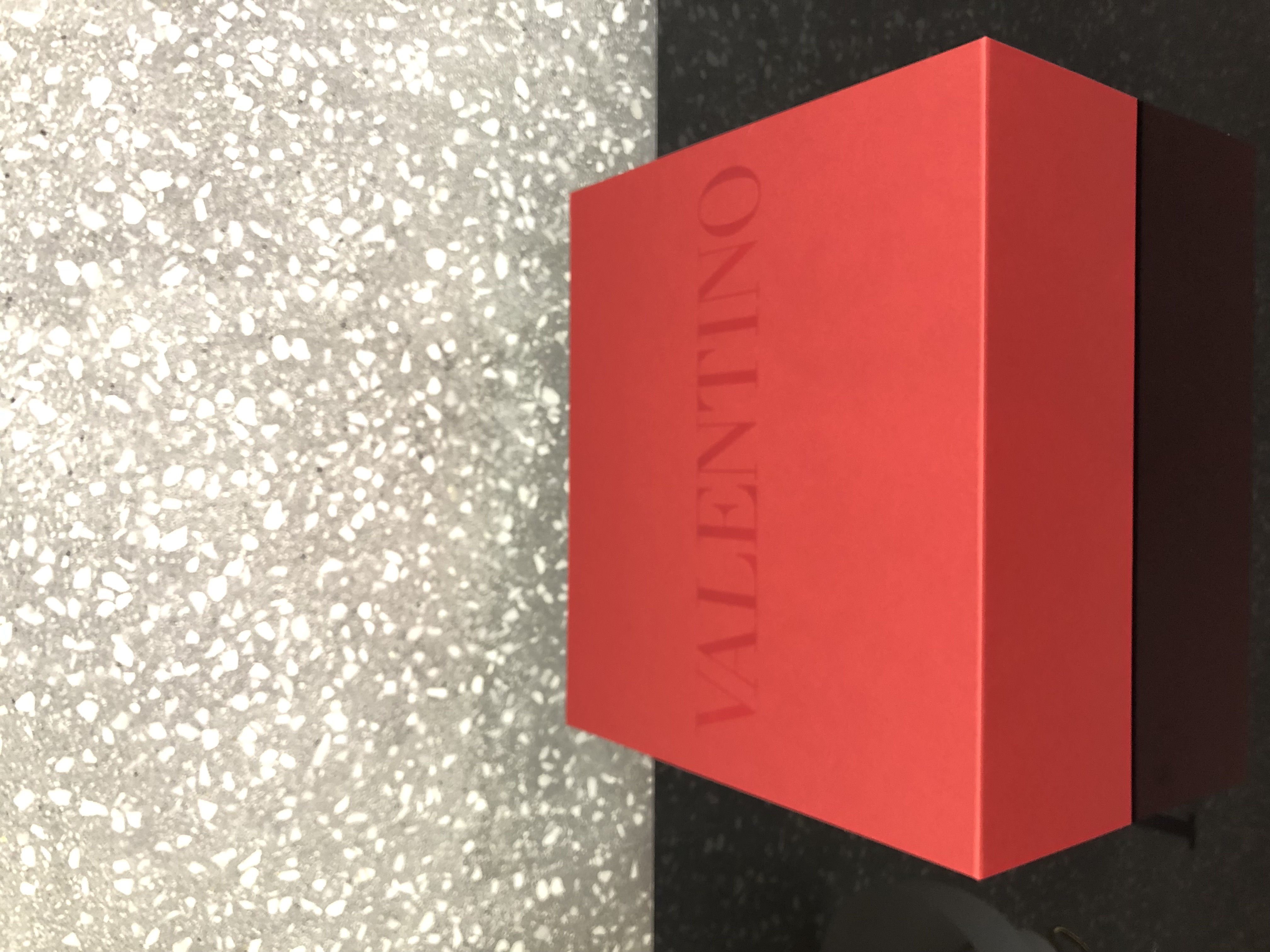 ギフトボックスDONNA NEW RED_B_45+4(ZP08GGIFTWB)