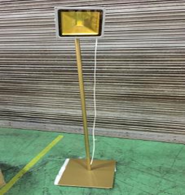 LED Spot Light in Gold / ゴールドスポットライト