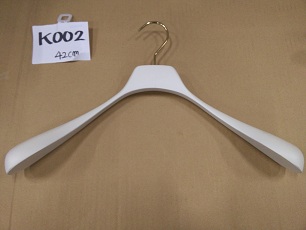 MAN HANGER-TOPS(ALVAH)