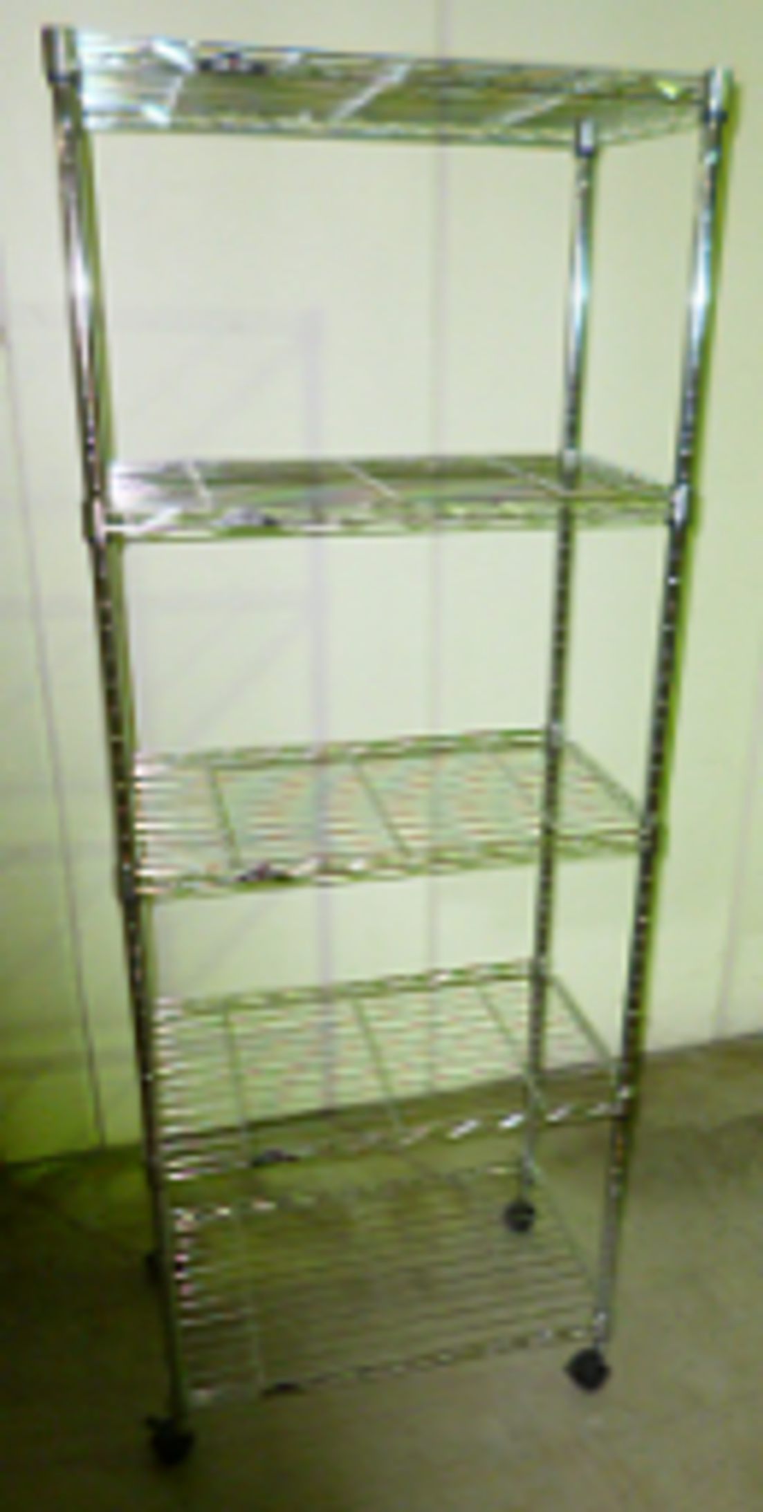 ラック　シルバー　タイヤ付き