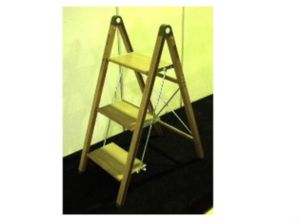 脚立（木目調）