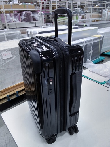 キャリーケース