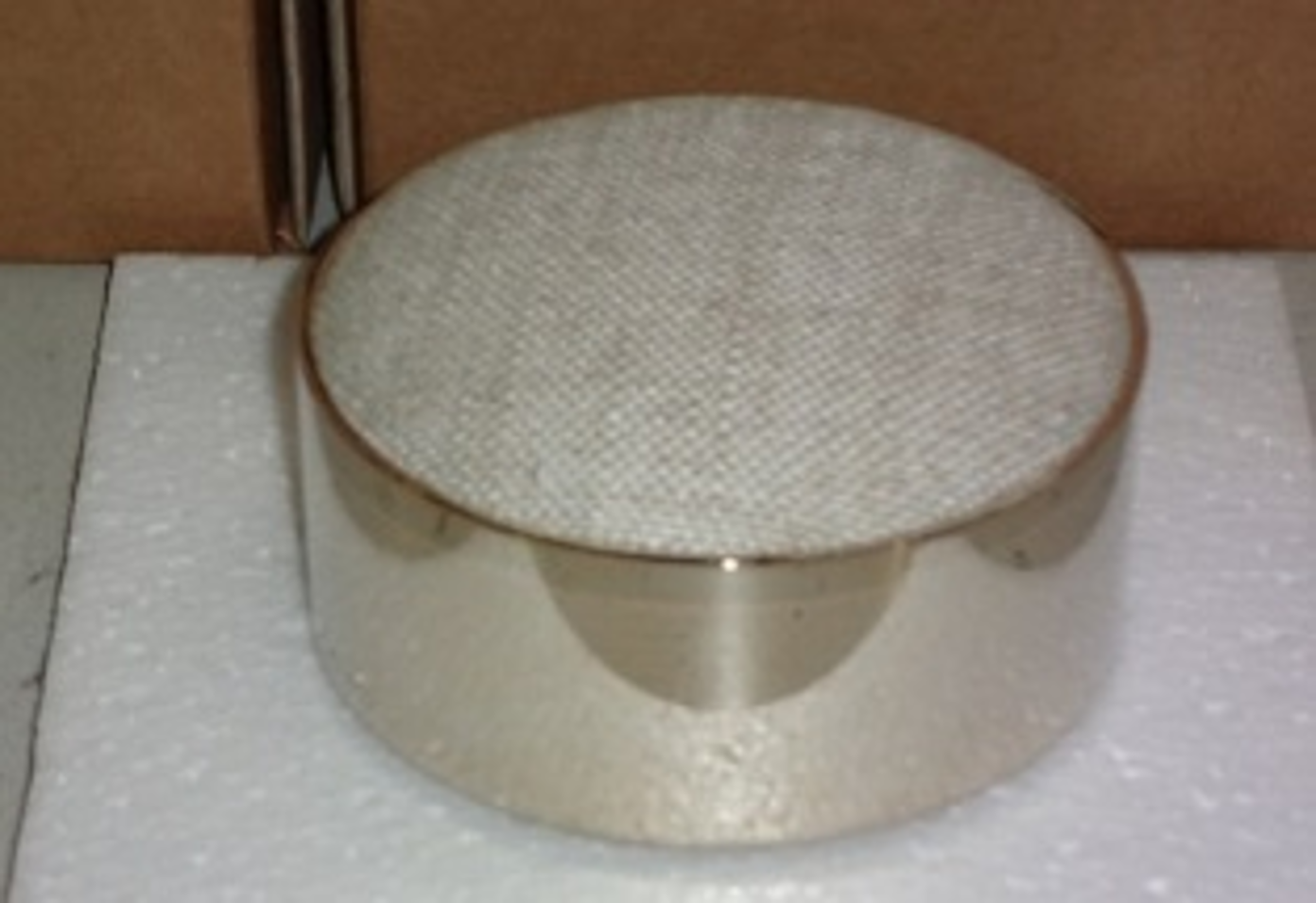 Pins holder for fitting rooms①