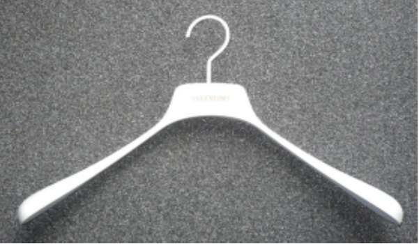 VALENTINOハンガーUOMO（底部穴無し）
