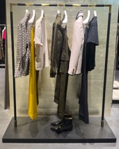 FSハンガー重機