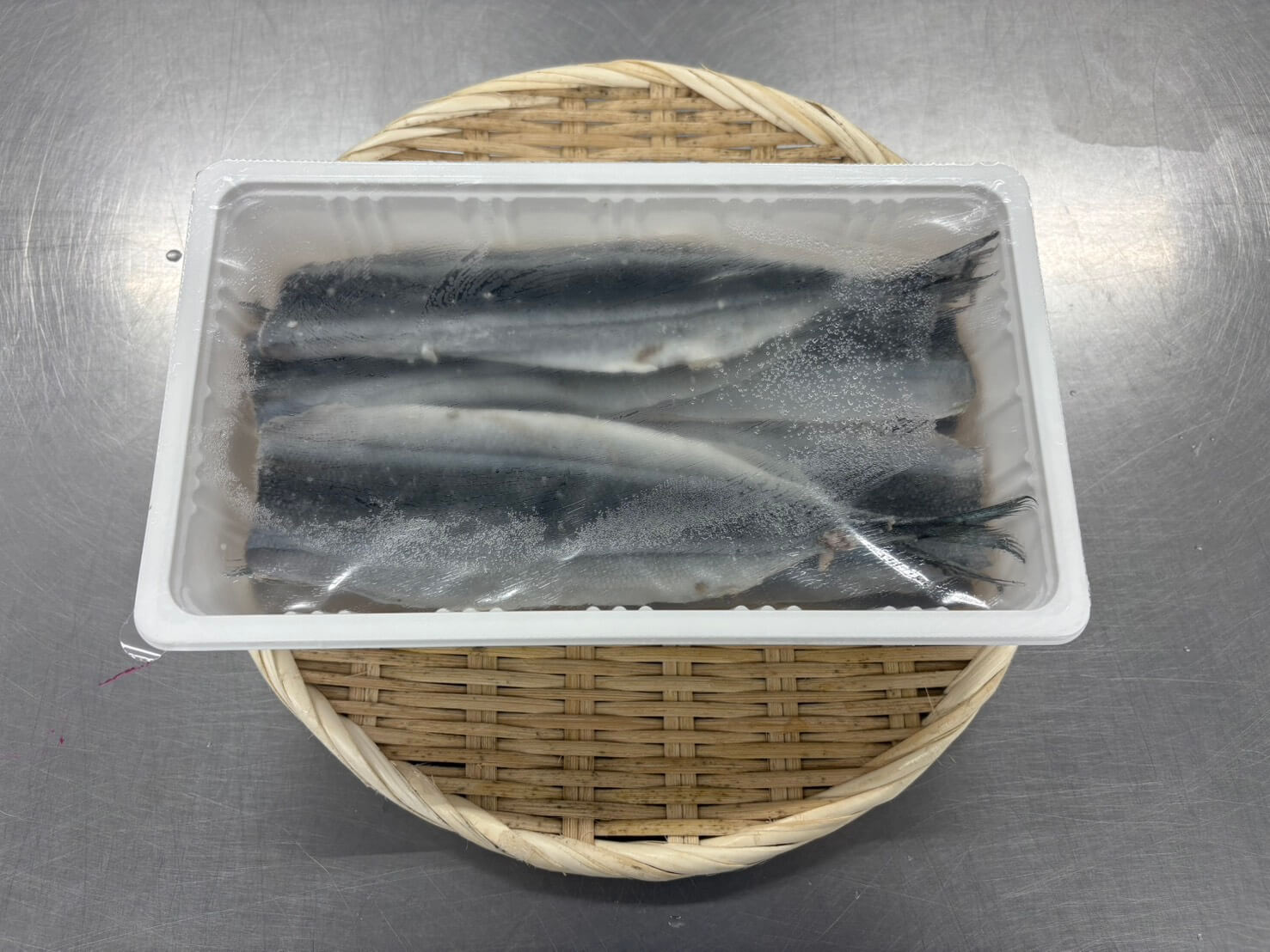 冷凍 開きサンマ