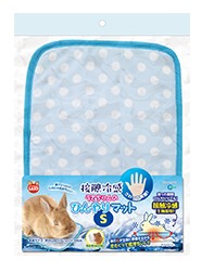 マルカン　接触冷感　うさちゃんのひんやりマット