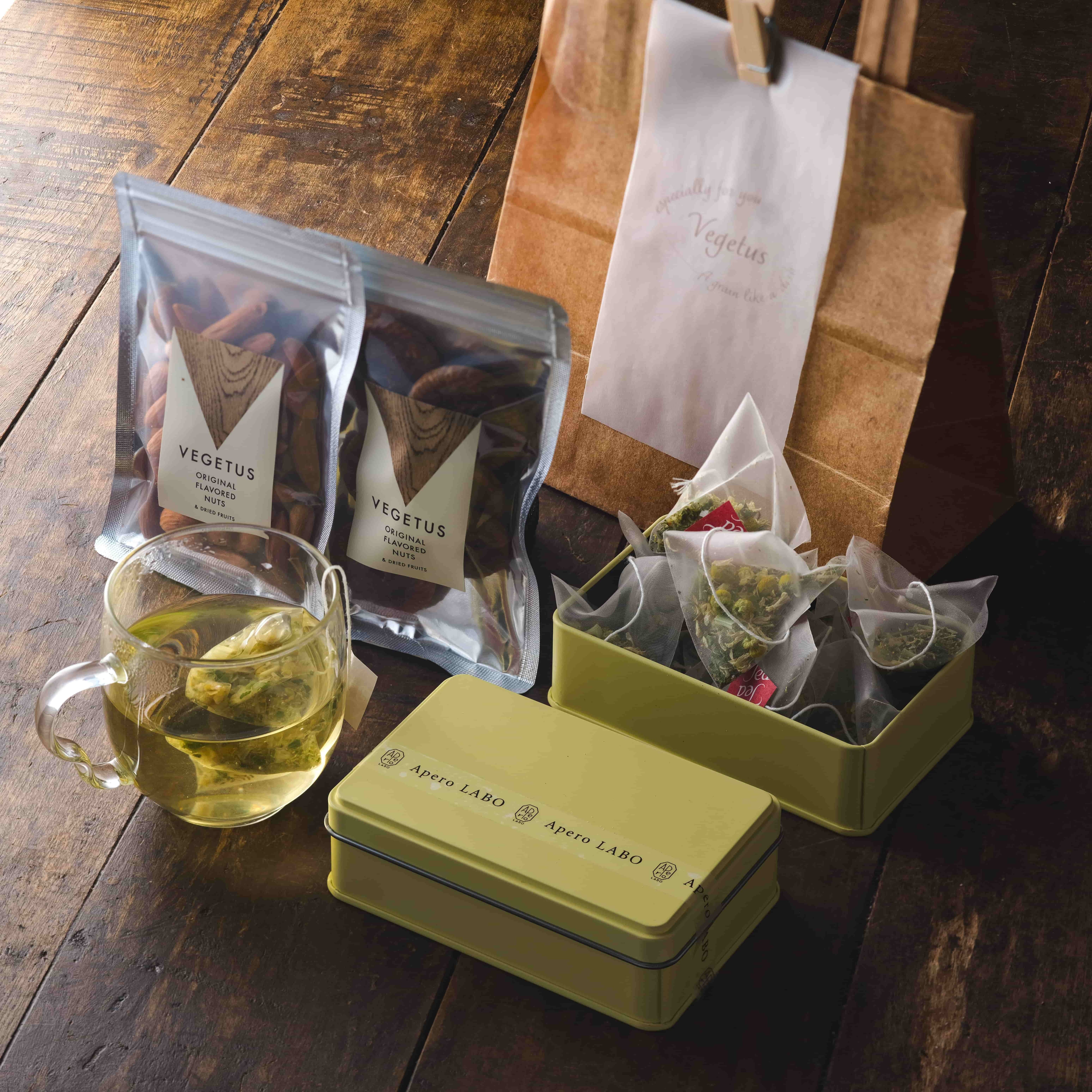 【カモミールティー＆アフガンナッツ・ドライフルーツ ギフトセット】