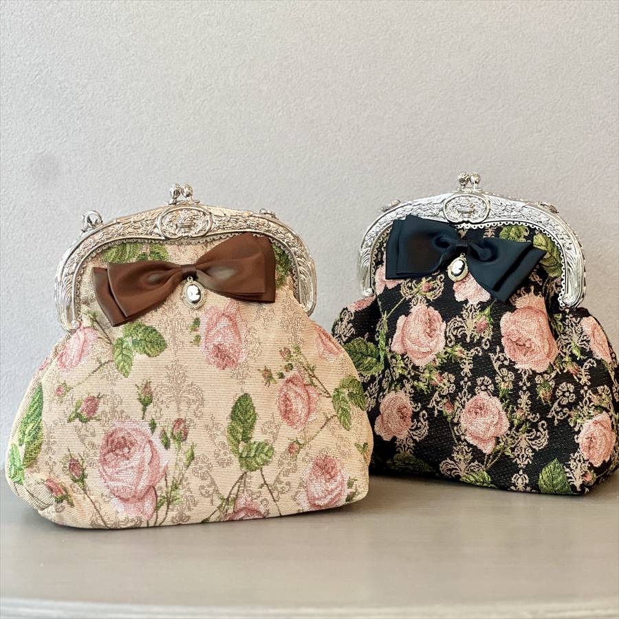 ルドゥーテソフィーリボン付き口金バッグ