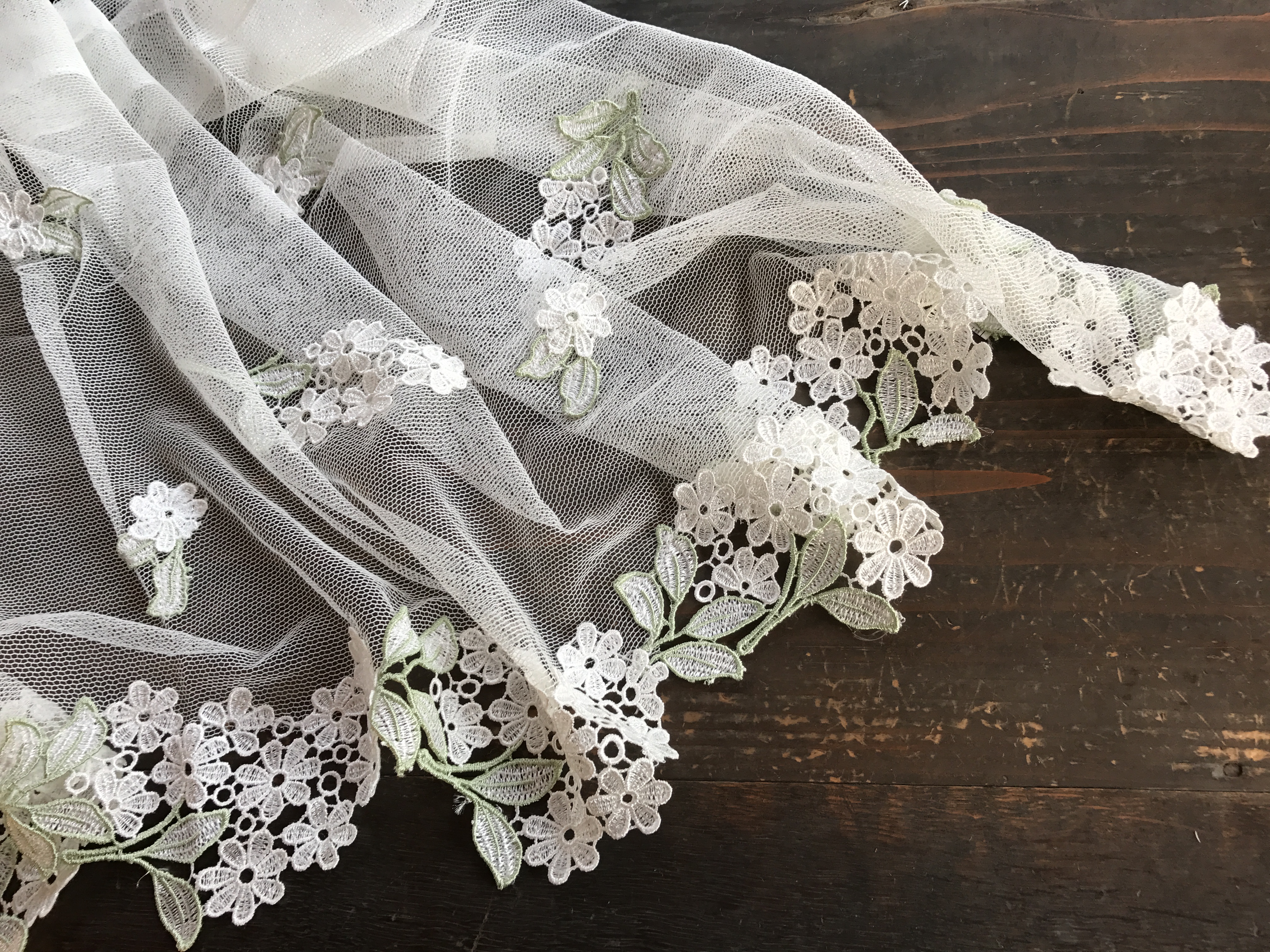 ＜Crystal　Marguerite＞カフェカーテン 4サイズ