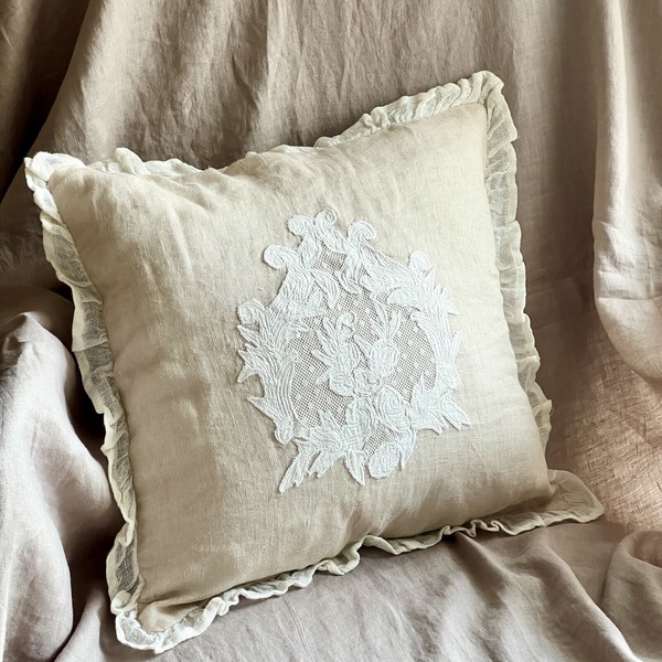 リネンクッションカバー 40×40cm・レース モチーフ・ナチュラル インテリア