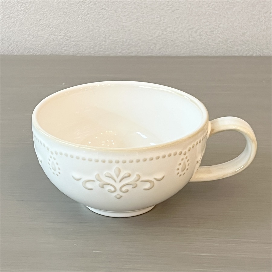 カップ レース レリーフ