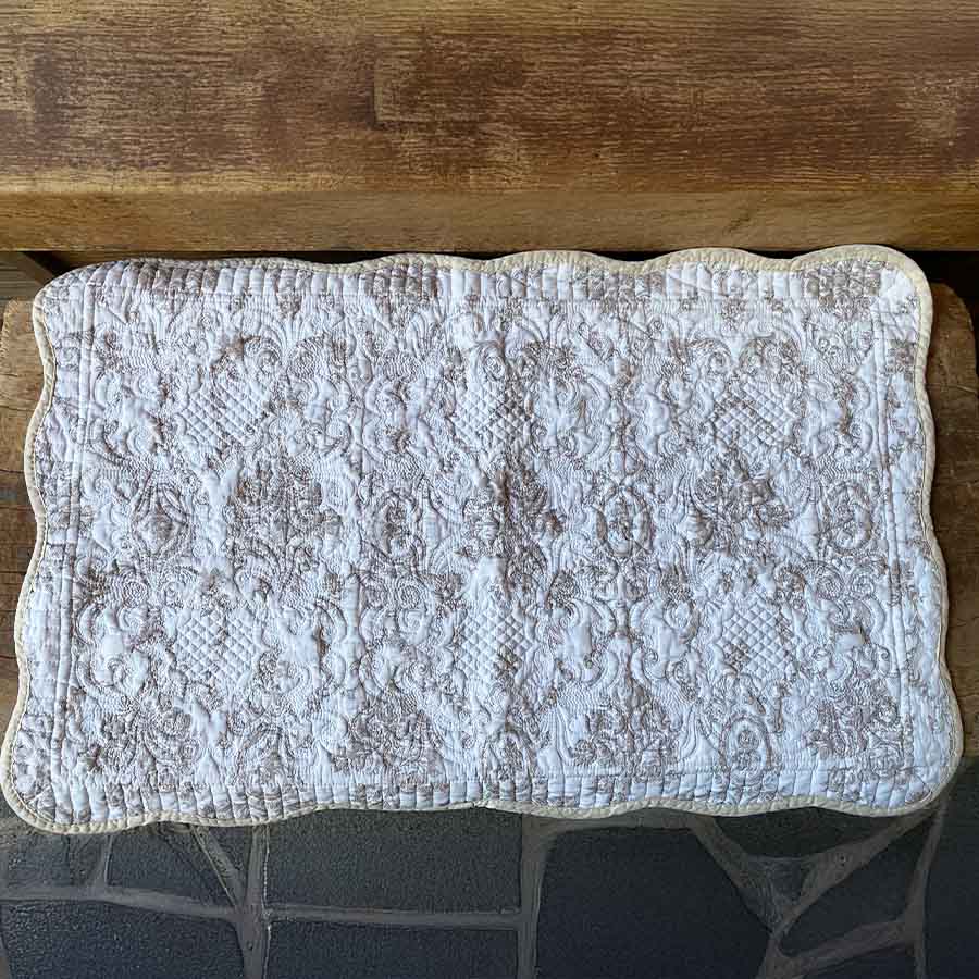 【3サイズ展開】マット fina beige フィナベージュキルトシリーズ