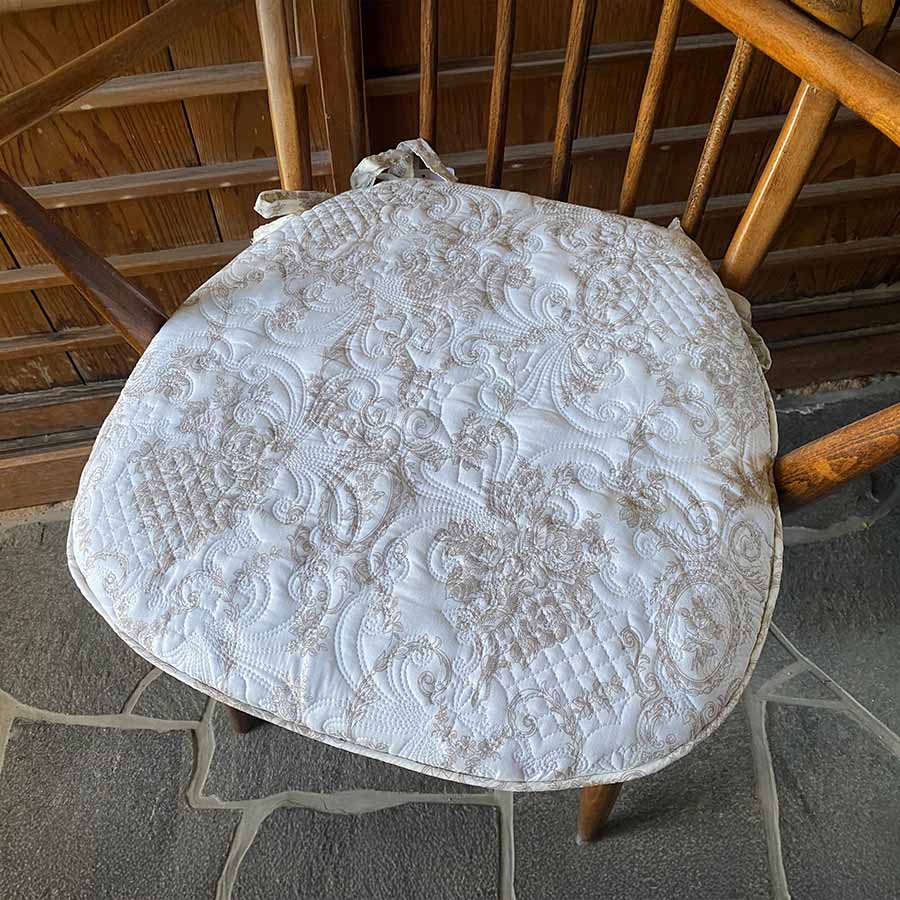 ひも付きシートクッション fina beige フィナベージュキルトシリーズ