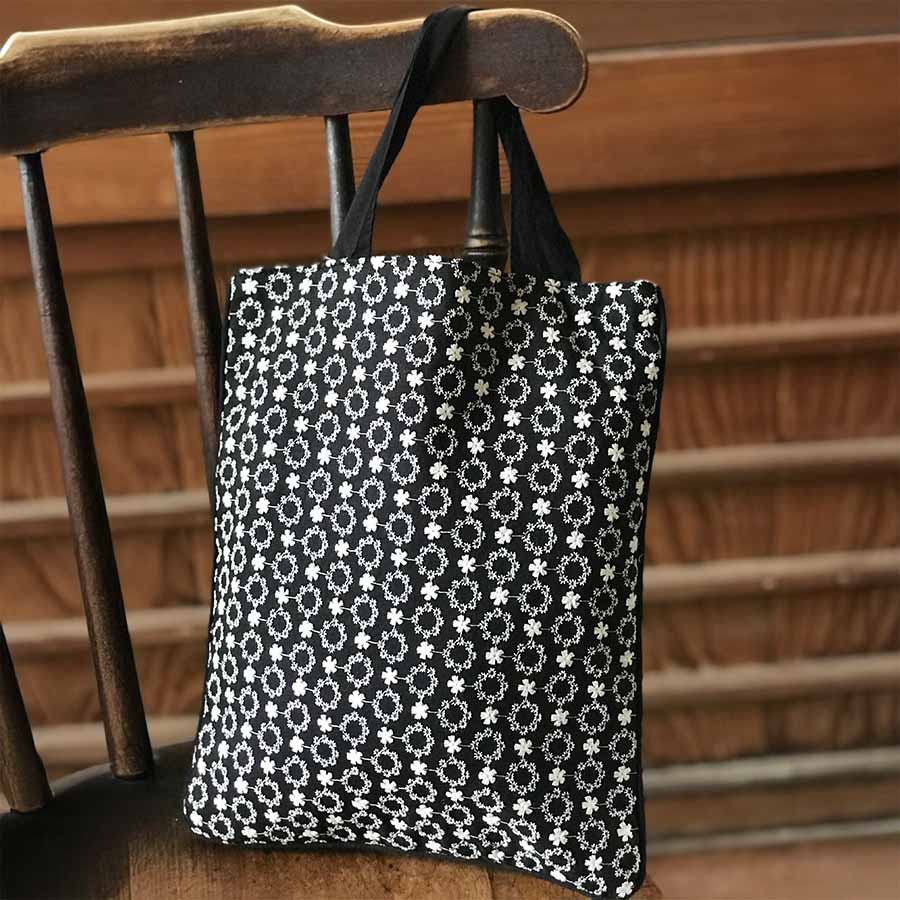 ＜fluffy　flower＞トートバッグ