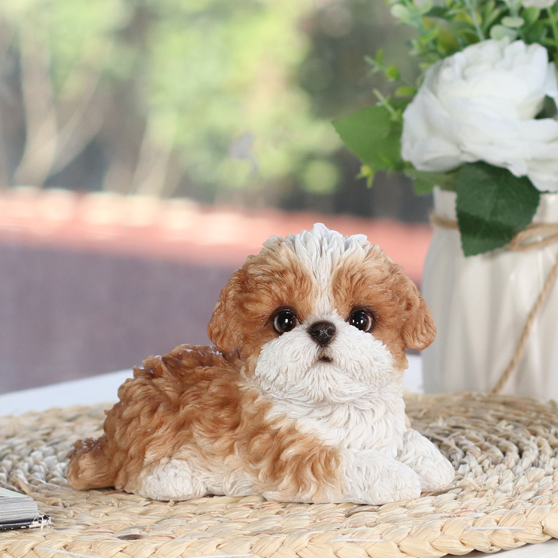 右向きシーズーブラウンホワイト（中）