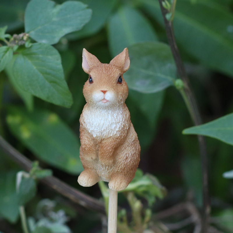 立ちウサギガーデンピック