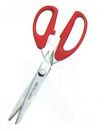 36-629 クロバー ホビーピンキングP210　ギザ刃3mm　22cm クローバー