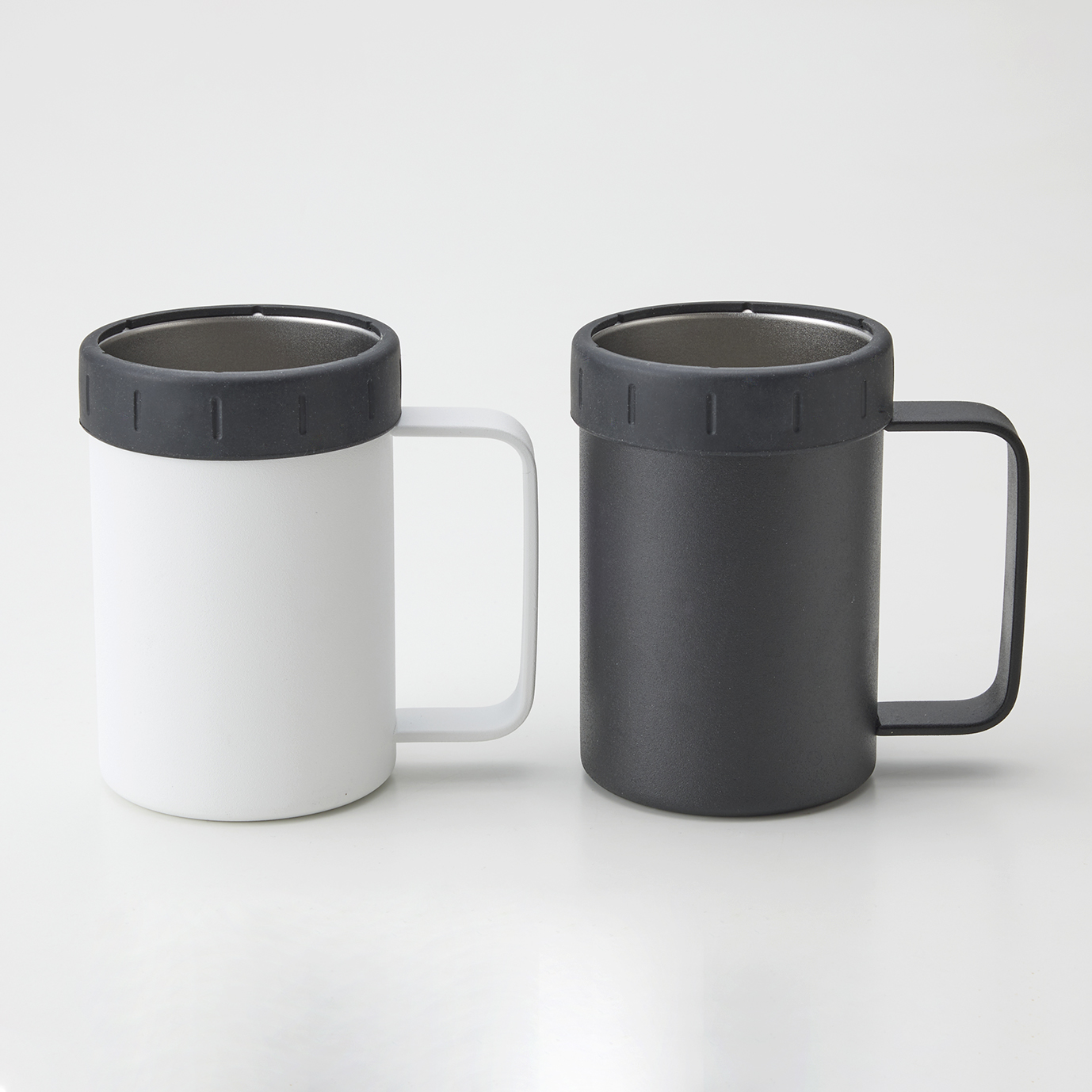 DAY CAN 　保冷350ml缶ホルダーペア