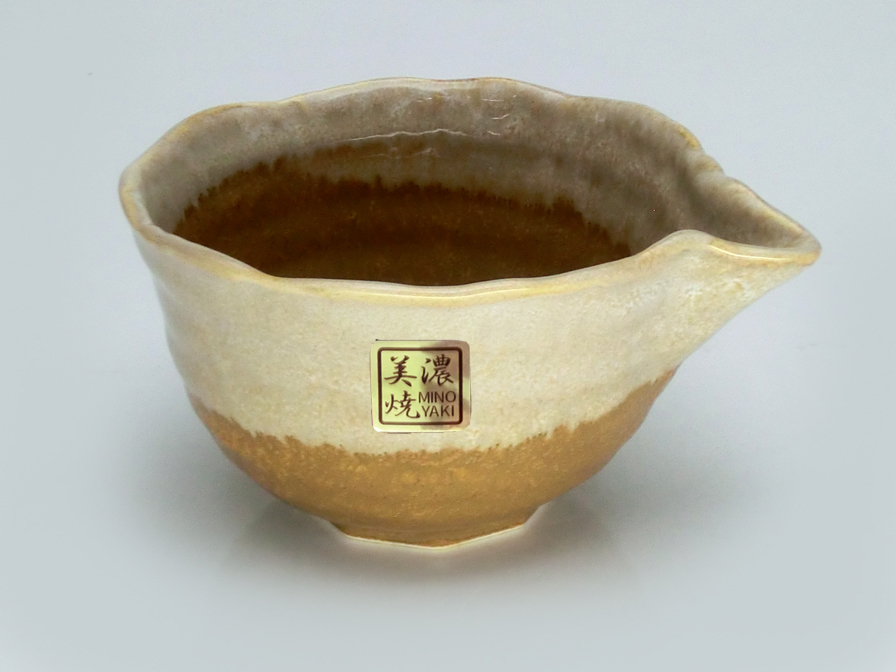 片口抹茶碗　茶色